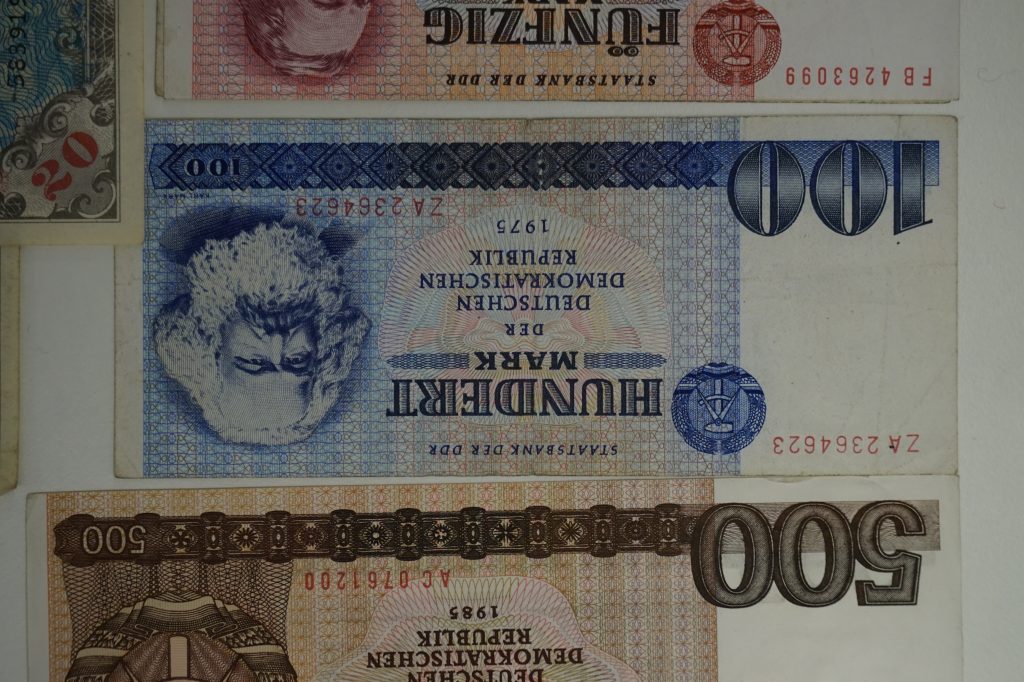 Old banknotes featuring Carl Marx himself